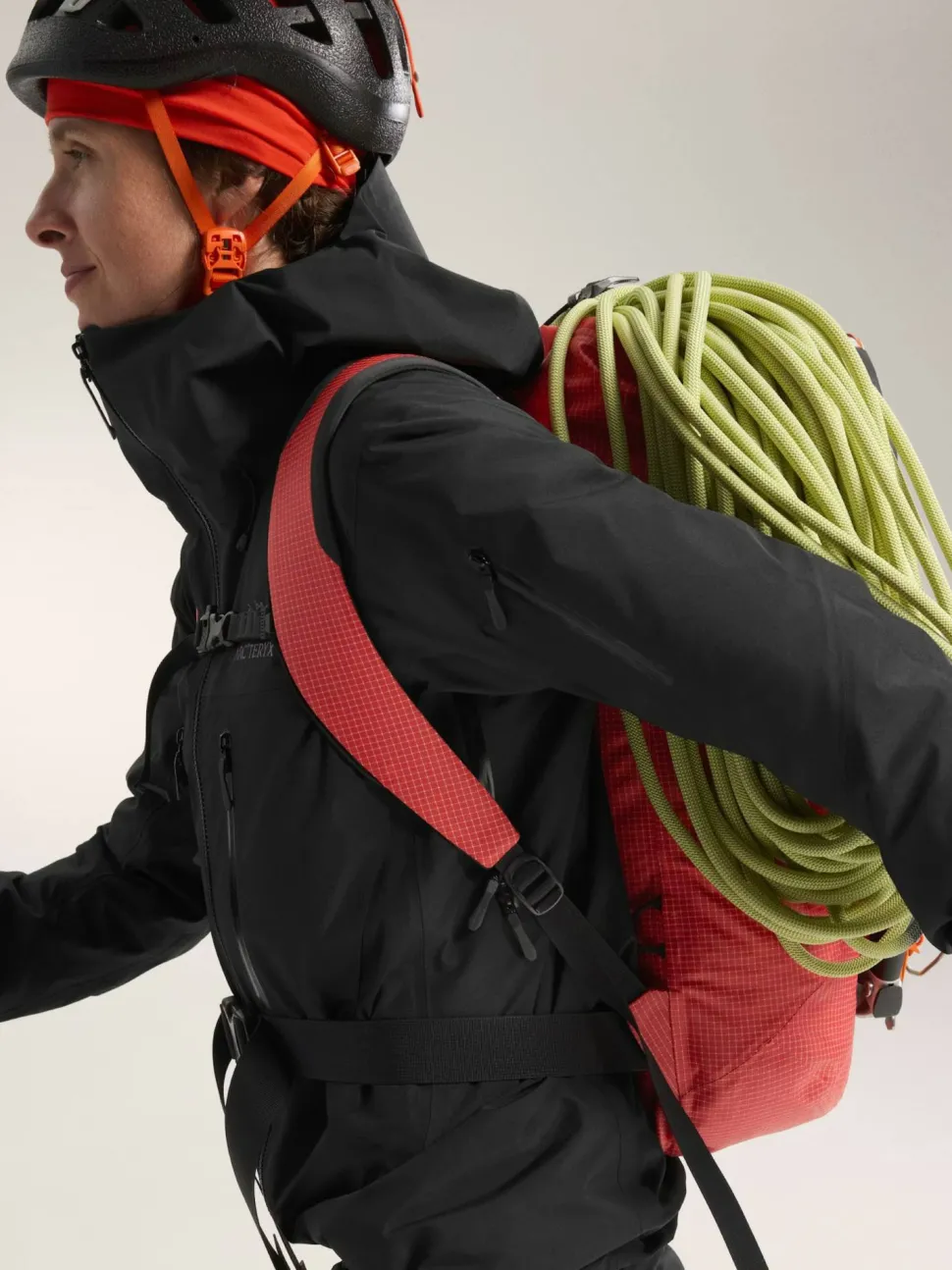 Arc'teryx Women's Alpha SV Jacket