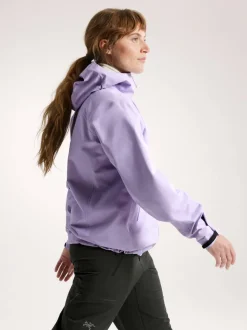 Arc'teryx Women's Beta Jacket