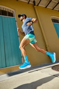 Hoka Men's Clifton 10