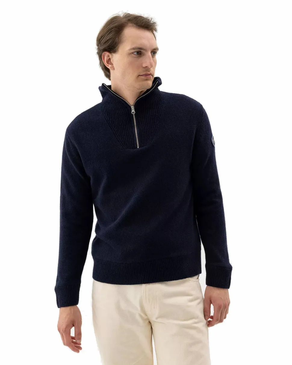 Holebrook Men's Bosse T-neck Windproof