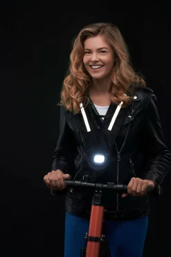 Huomio Scoottiliivi Heijastava