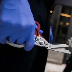Leatherman Raptor Rescue