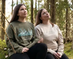 Metsä/Skogen Ikimetsä College, Teksti