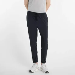 New Balance Men's Run Essential Jogger