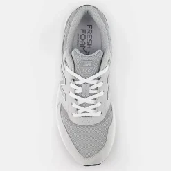 New Balance Men's Walking 880 V7