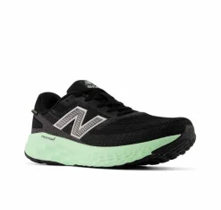 New Balance Women's Fresh Foam Evoz V4 GTX