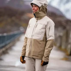 Norrøna Women's Lofoten GTX Jacket