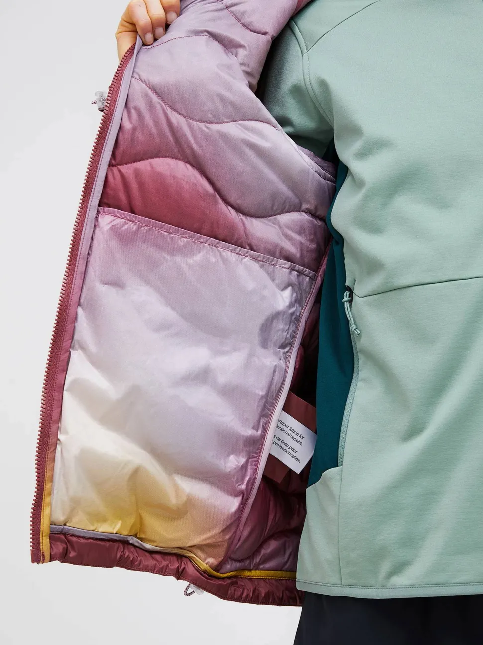 Peak Performance Women's Helium AOP Utility Down Hood - Naisten kevytuntuvatakki