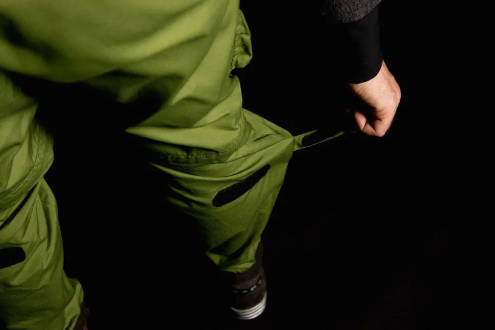 Sasta Men's Hossa Jacket & Vaski Zip Pants