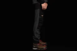 Sasta Men's Kaarna Pants