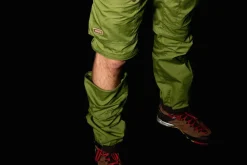 Sasta Vaski Zip Pants