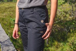 Sasta Women's Aava Pants