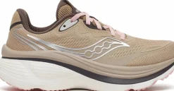 Saucony Women's Hurricane 26