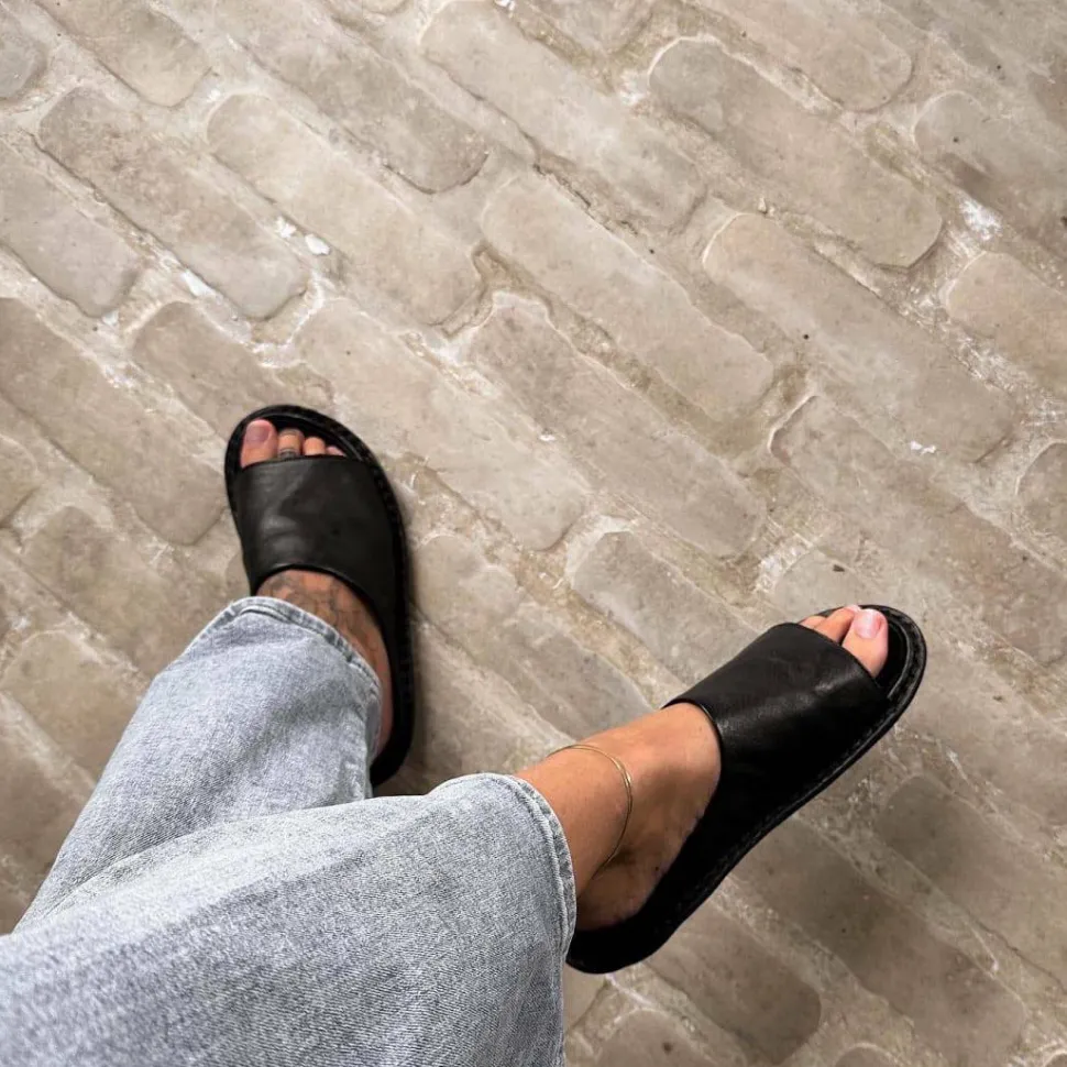 VIBAe St Tropez Leather
